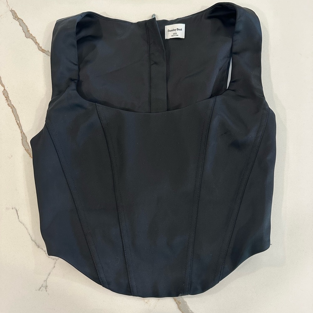 Aritzia (Sunday Best) black corset top. Size XXS